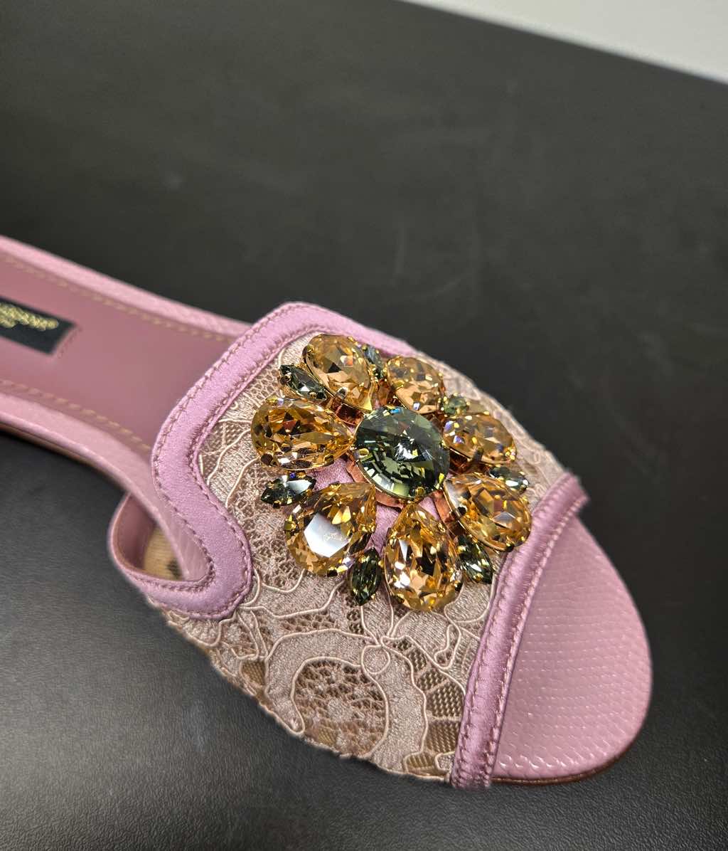 Dolce & Gabbana Lace rainbow sliders with brooch - Detail 2