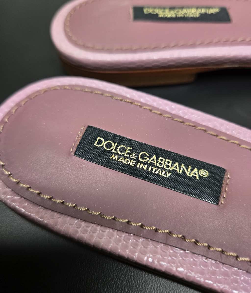 Dolce & Gabbana Lace rainbow sliders with brooch - Image 10