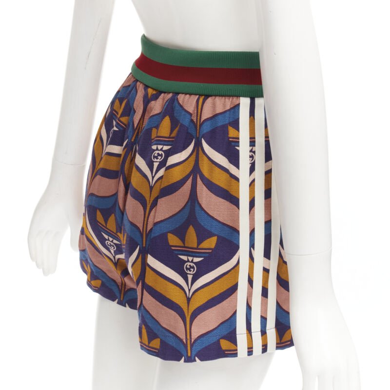 Gucci Trefoil Shorts - Image 10