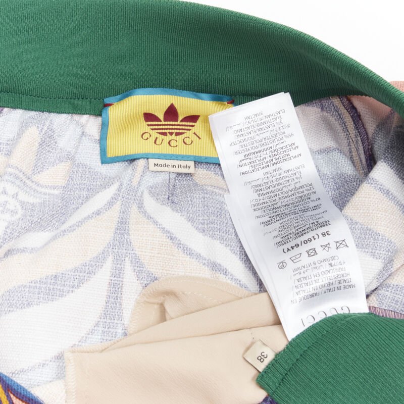 Gucci Trefoil Shorts - Image 11