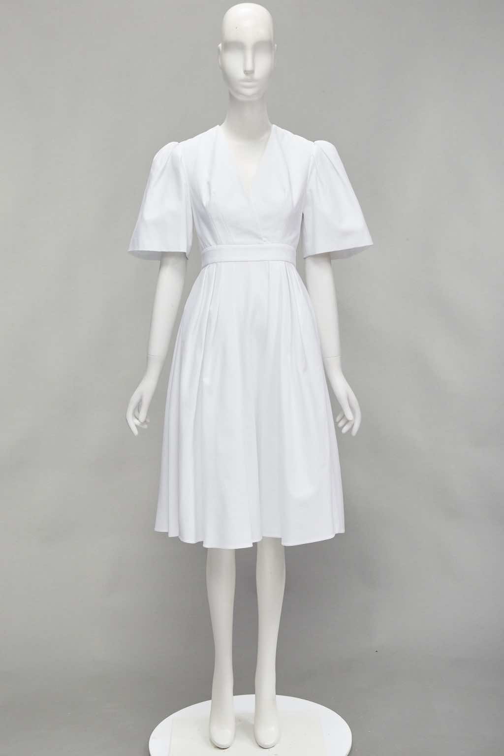Alexander Mcqueen White Bell Sleeve Dress - Image 12