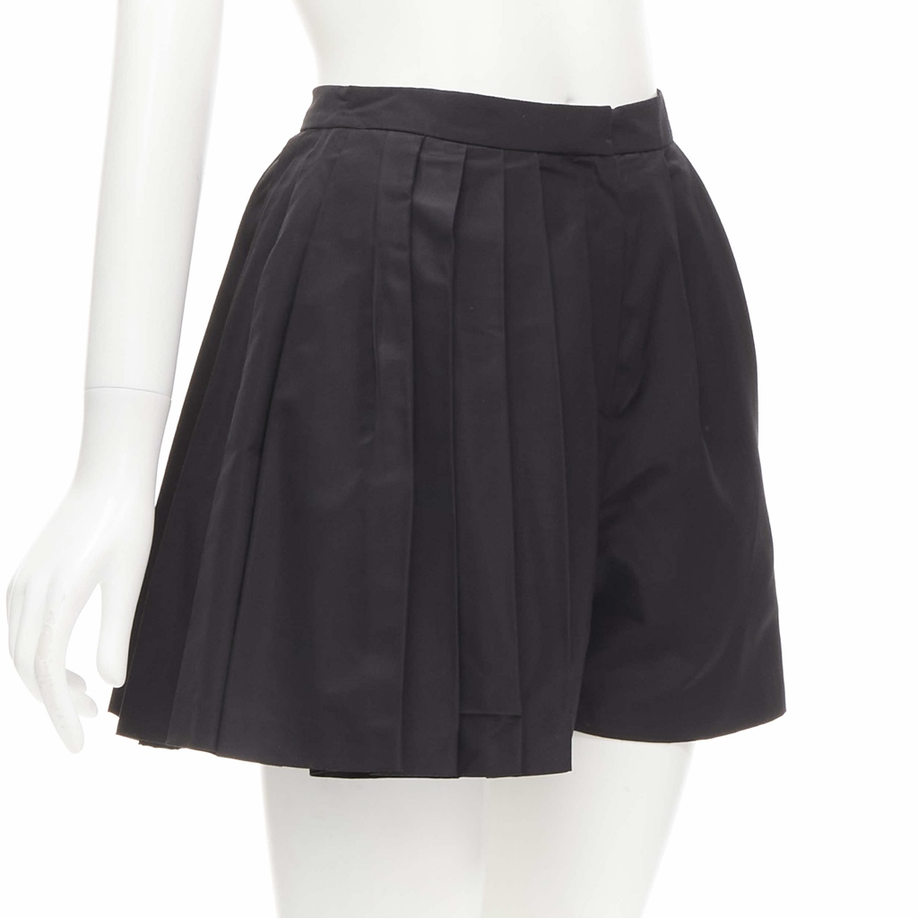 Christian Dior Pleated Silk Shorts - Image 6