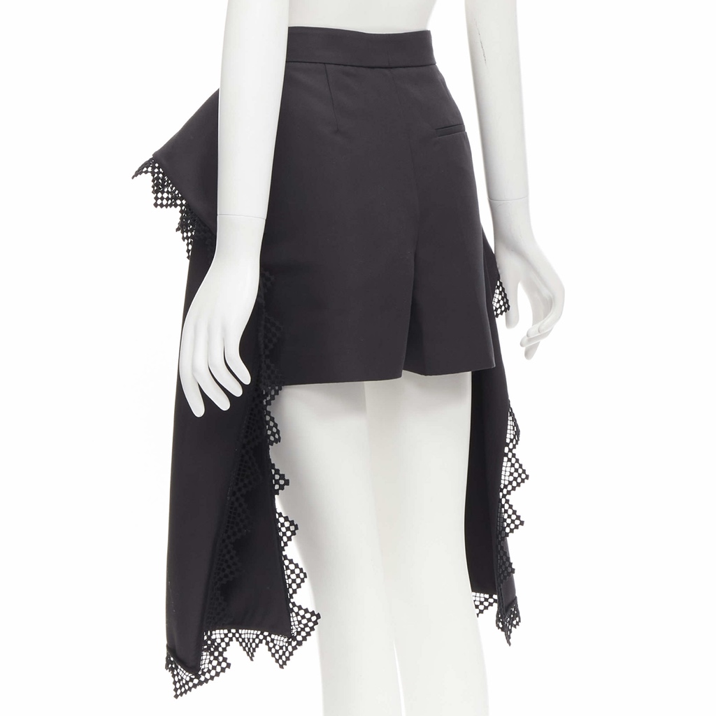 Alexander Mcqueen Peplum Layer Shorts - Detail 1