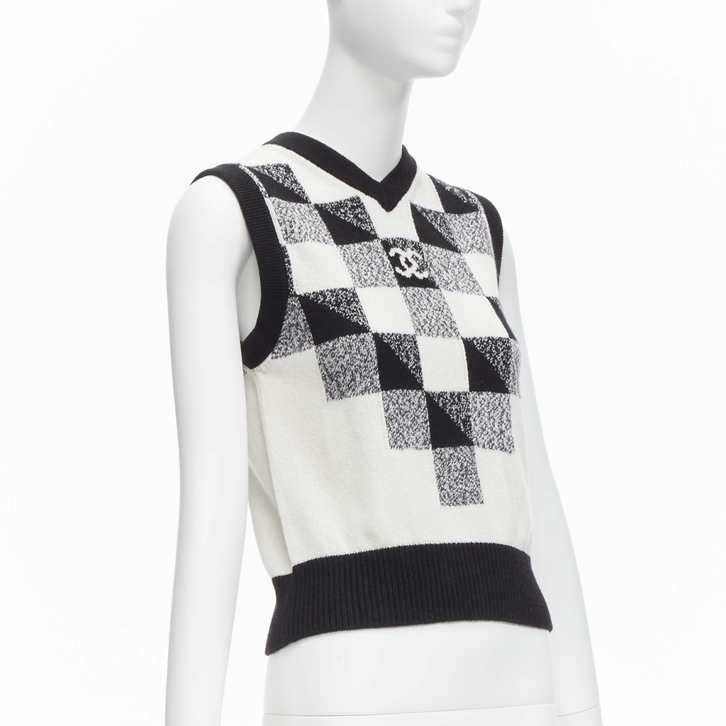 Chanel Check CC Sweater Vest - Image 6