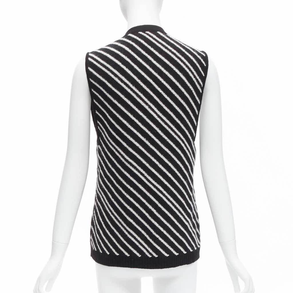 Chanel Striped Pocket Vest - Detail 1