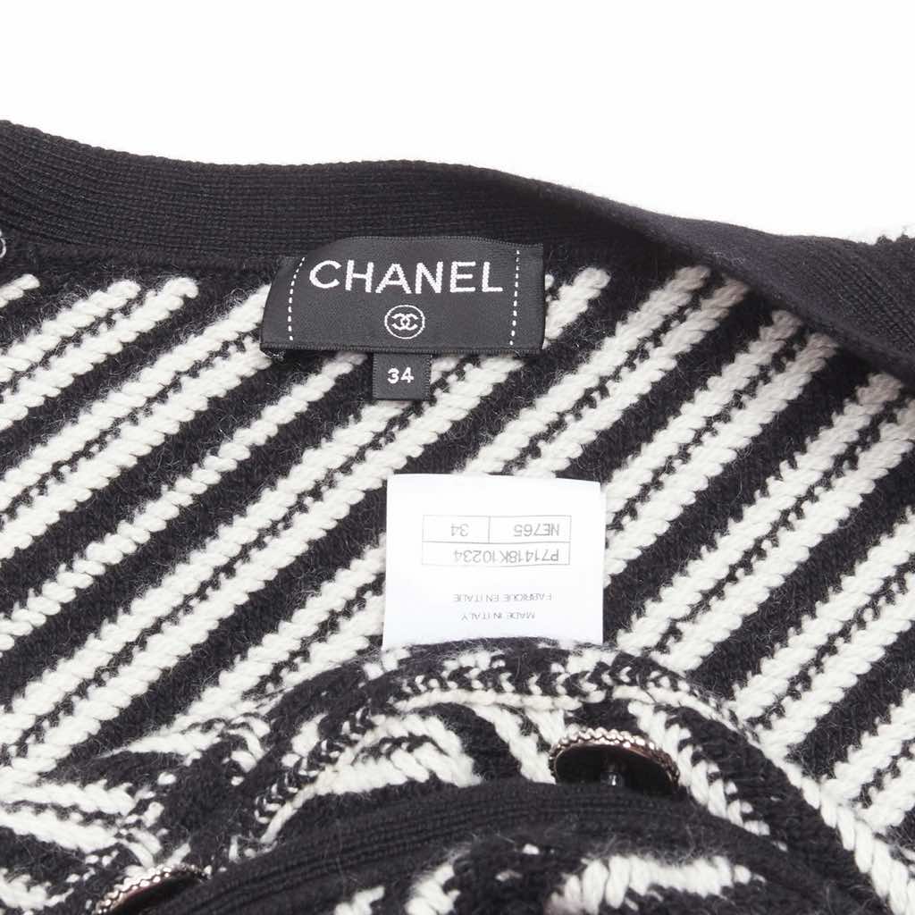 Chanel Striped Pocket Vest - Image 12