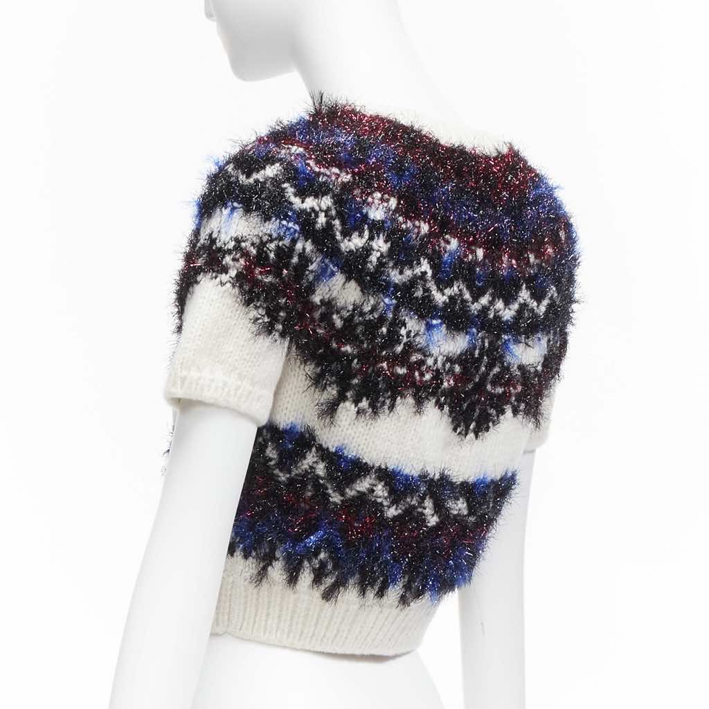 Chanel CC Cropped Sweater - Detail 1