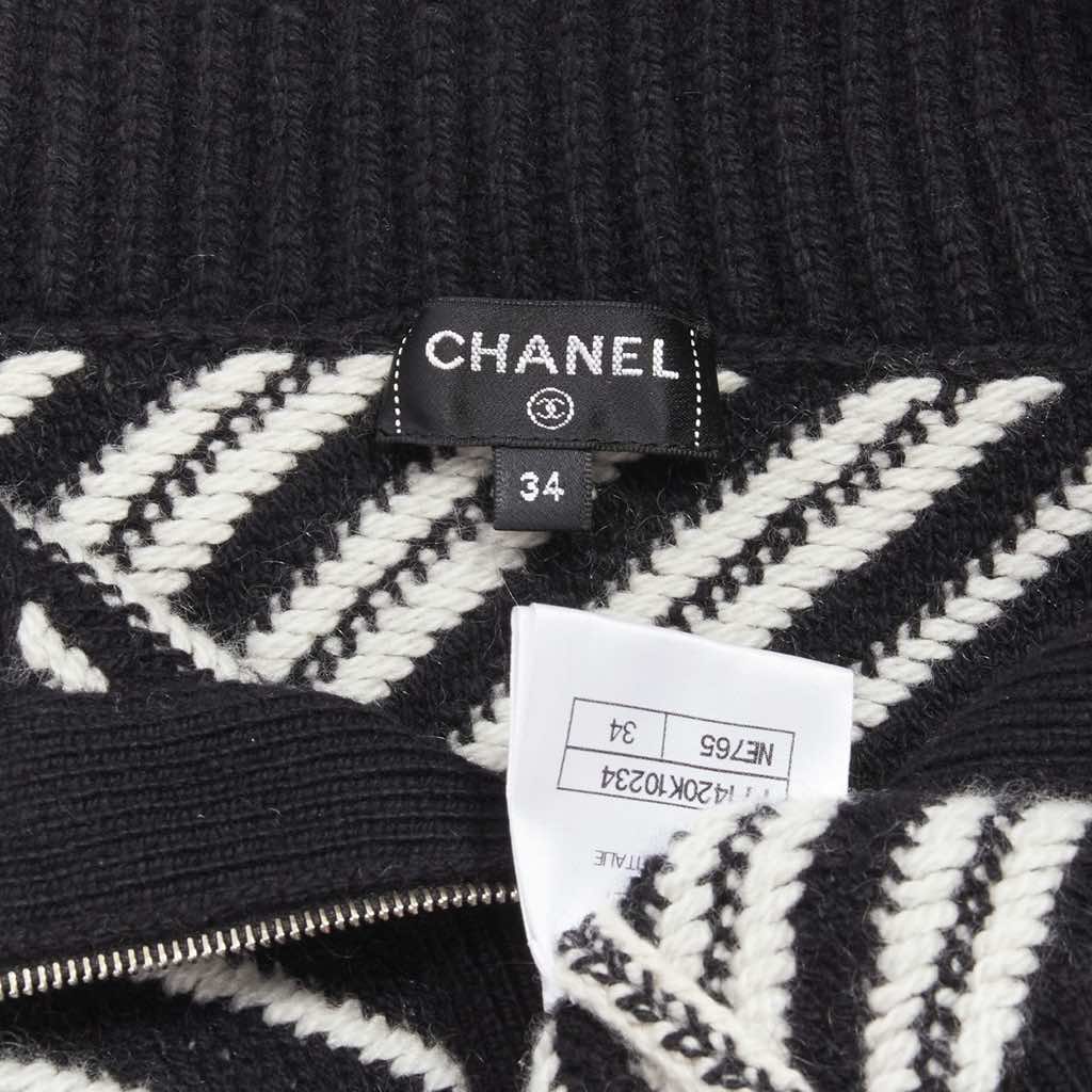 Chanel Stripe CC Sweater - Image 11