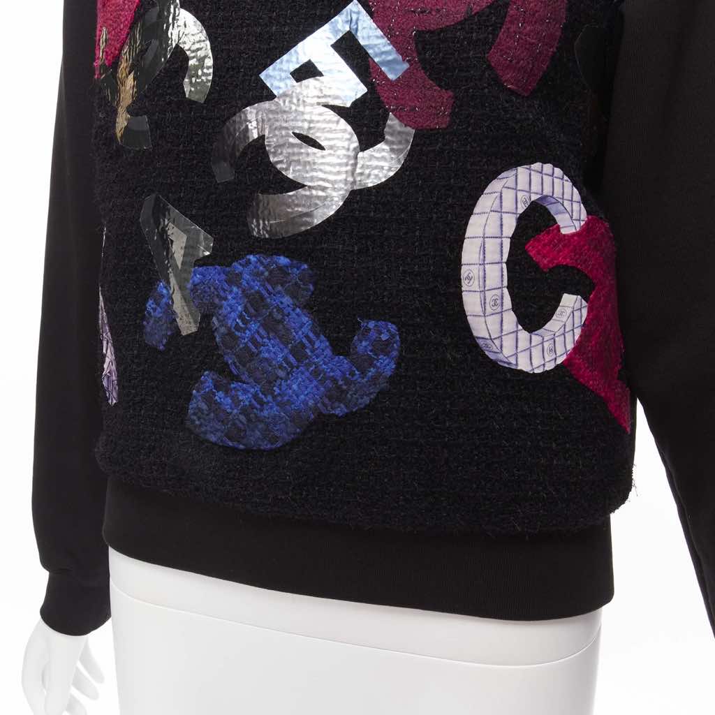 Chanel Metallic Graphic Sweater - Detail 2