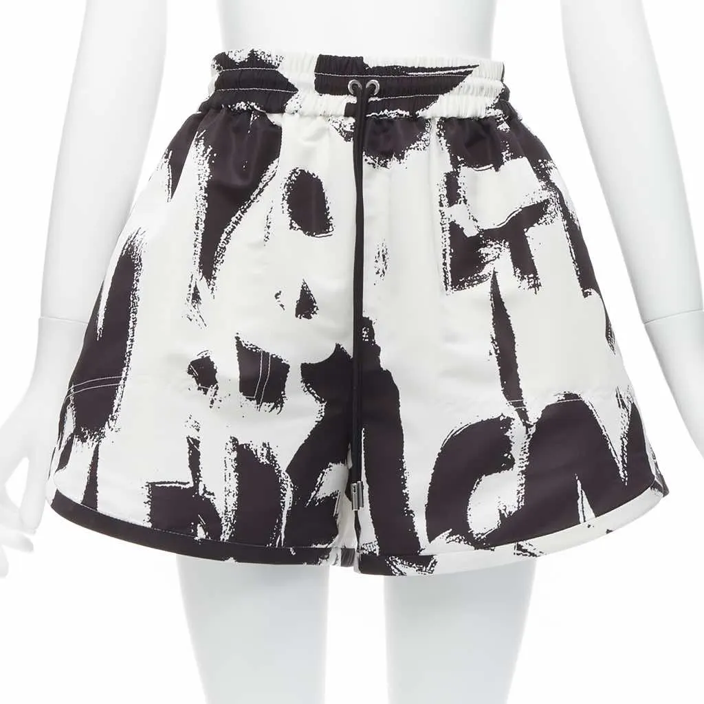 Alexander McQueen Graffiti Flared Shorts Black Very good - Front View