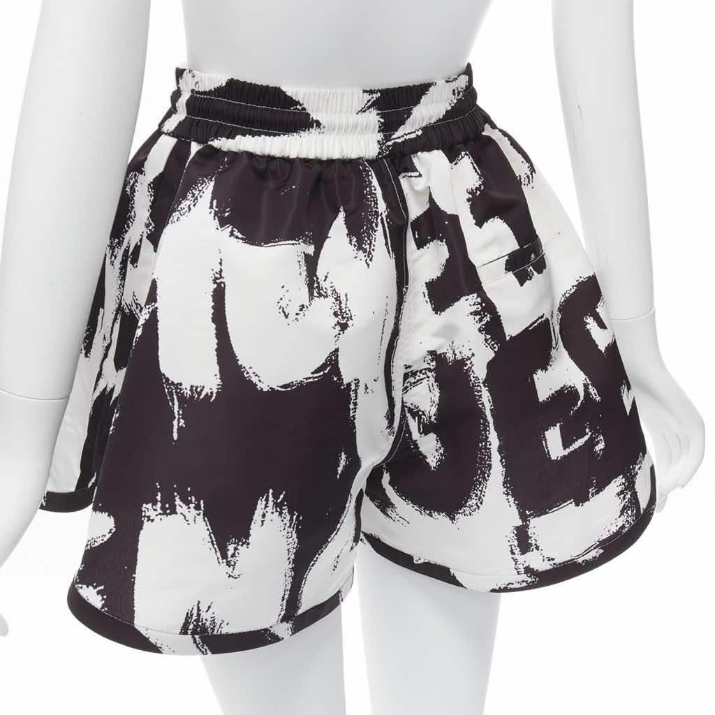 Alexander Mcqueen Graffiti Flared Shorts - Image 10