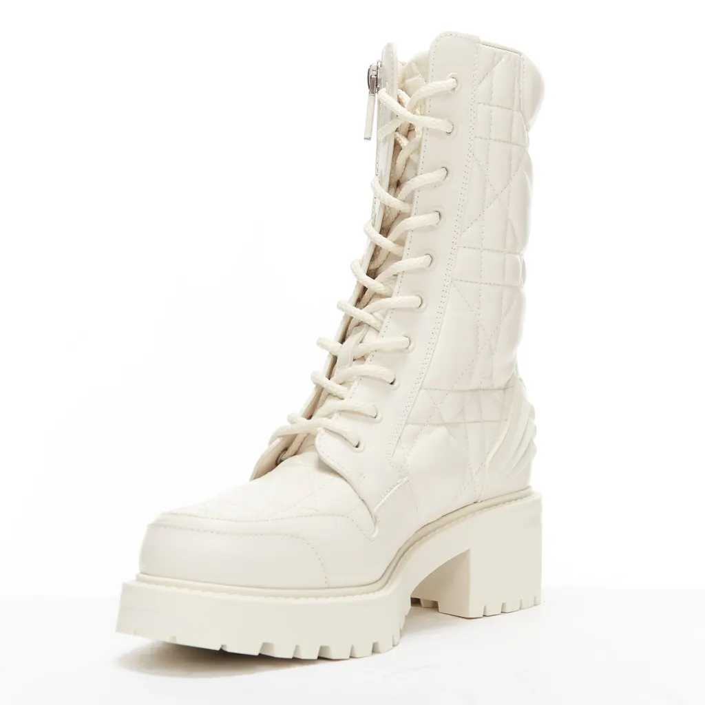 Dior D-Leader White Leather Never worn - Model View