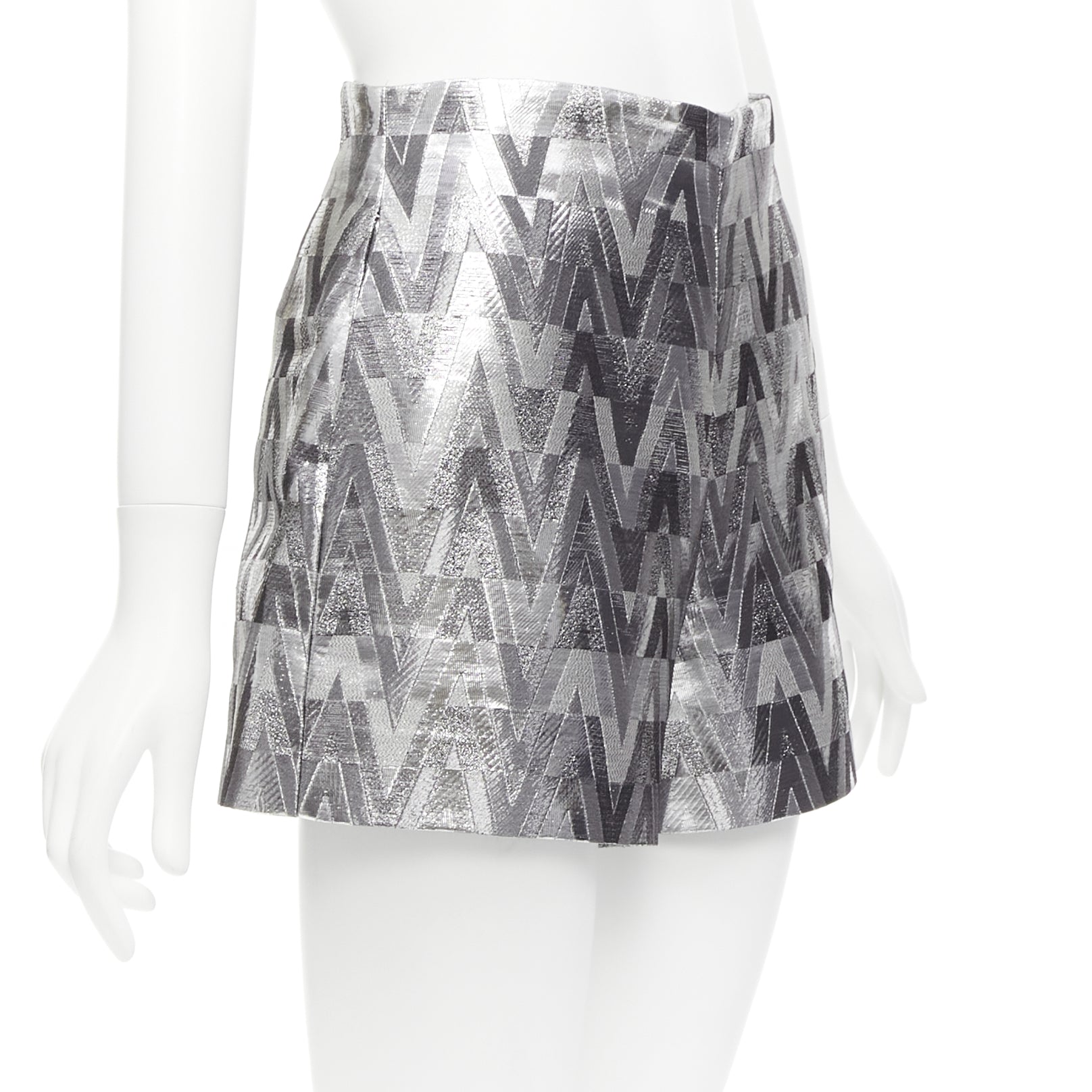 Valentino Garavani Optical Jacquard Shorts - Image 6
