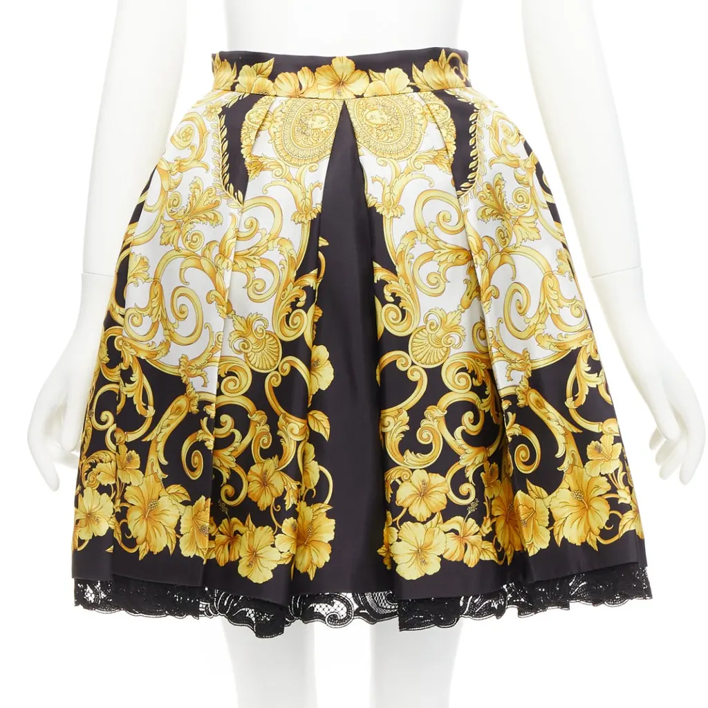 Versace Barocco Lace Skirt Gold Silk Never worn - Front View