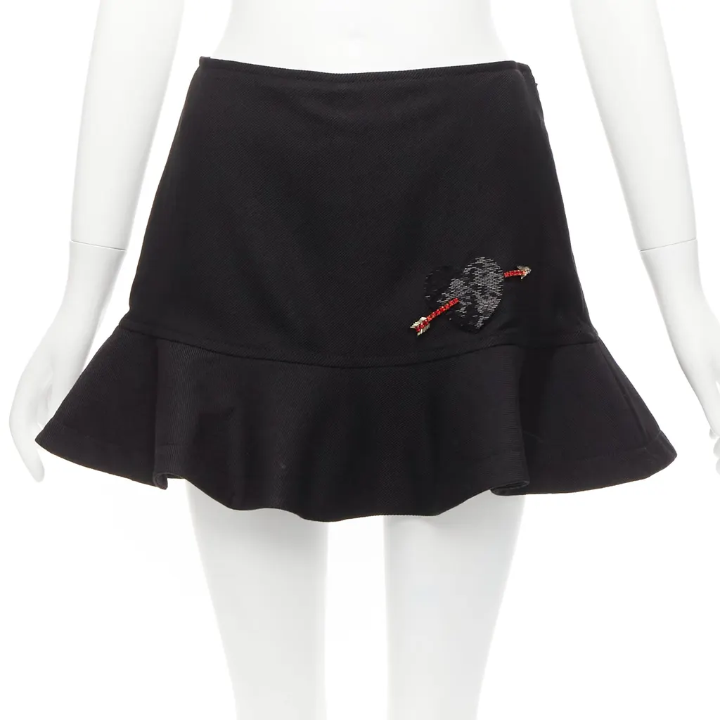 Valentino Bead Heart Shorts Black Wool Never worn - Front View