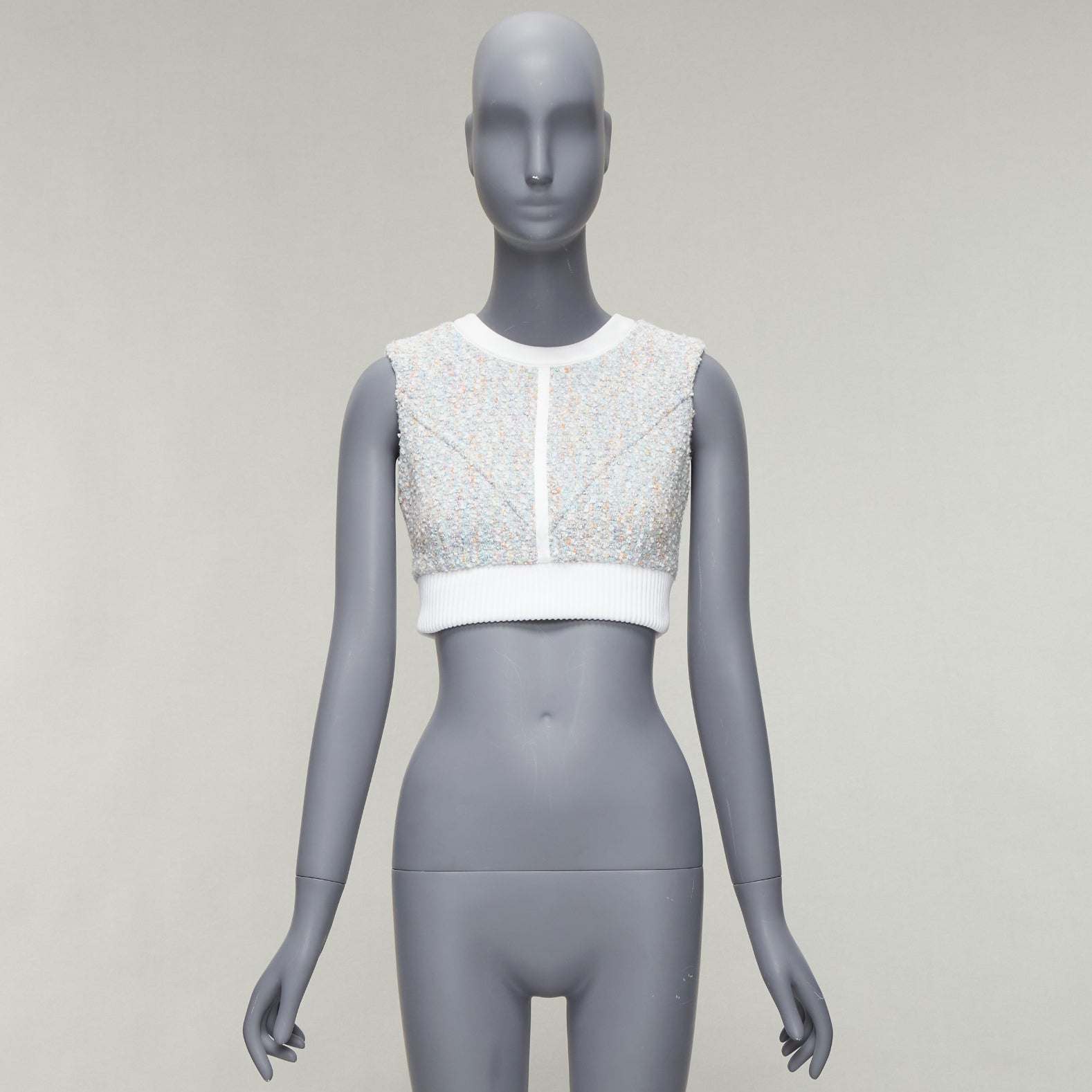 Louis Vuitton Boucle Tweed Top - Image 11