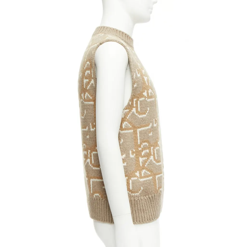 Dior Cactus Jack Beige Cashmere Never worn - Model View