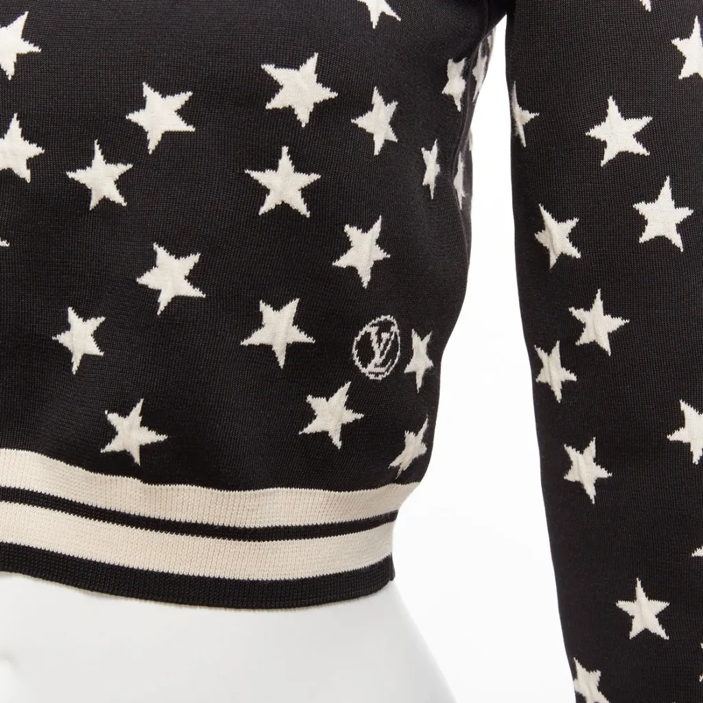 Louis Vuitton Star LV Crop Sweater Black Silk Never worn - Back View