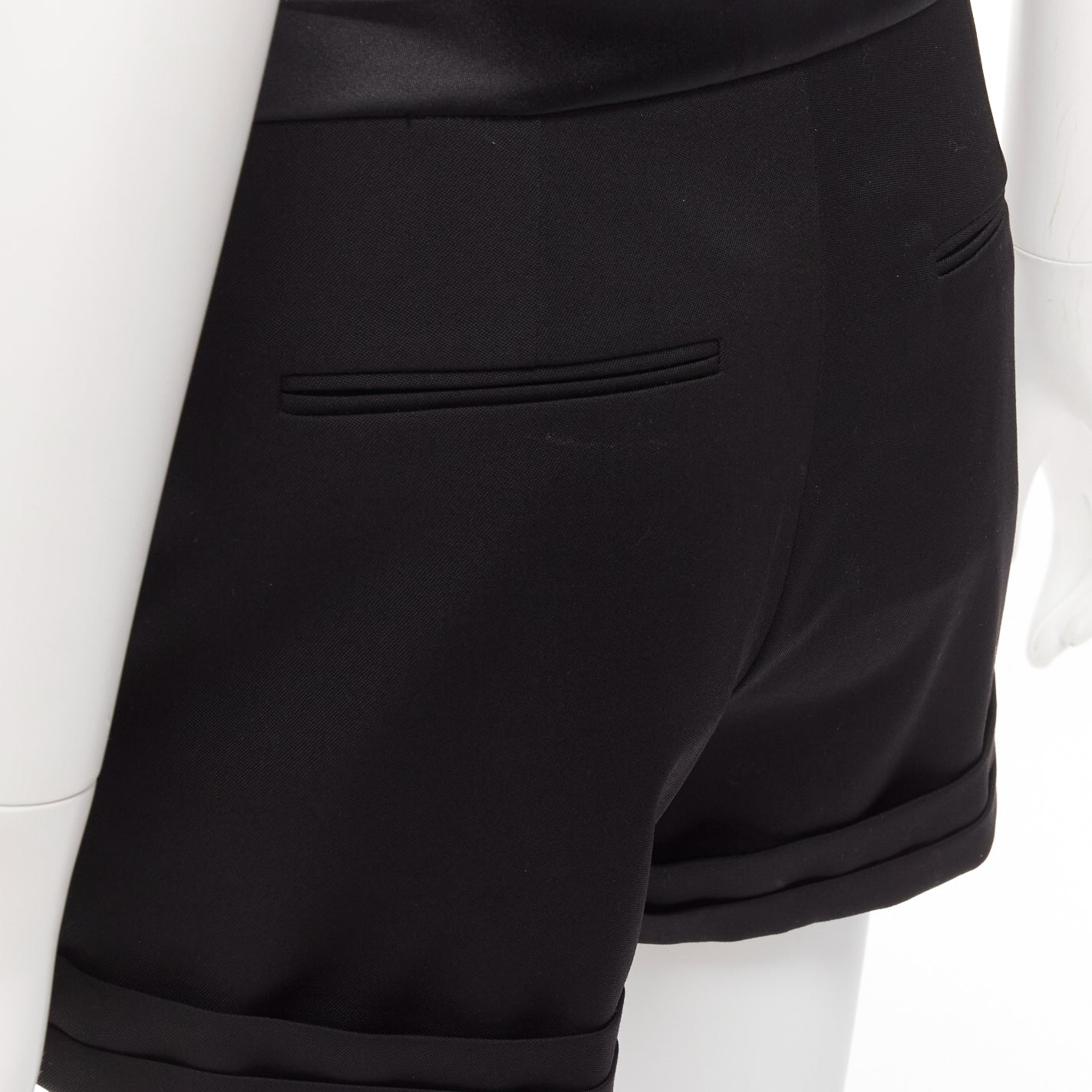 Saint Laurent Cumberband Wool Shorts - Detail 2