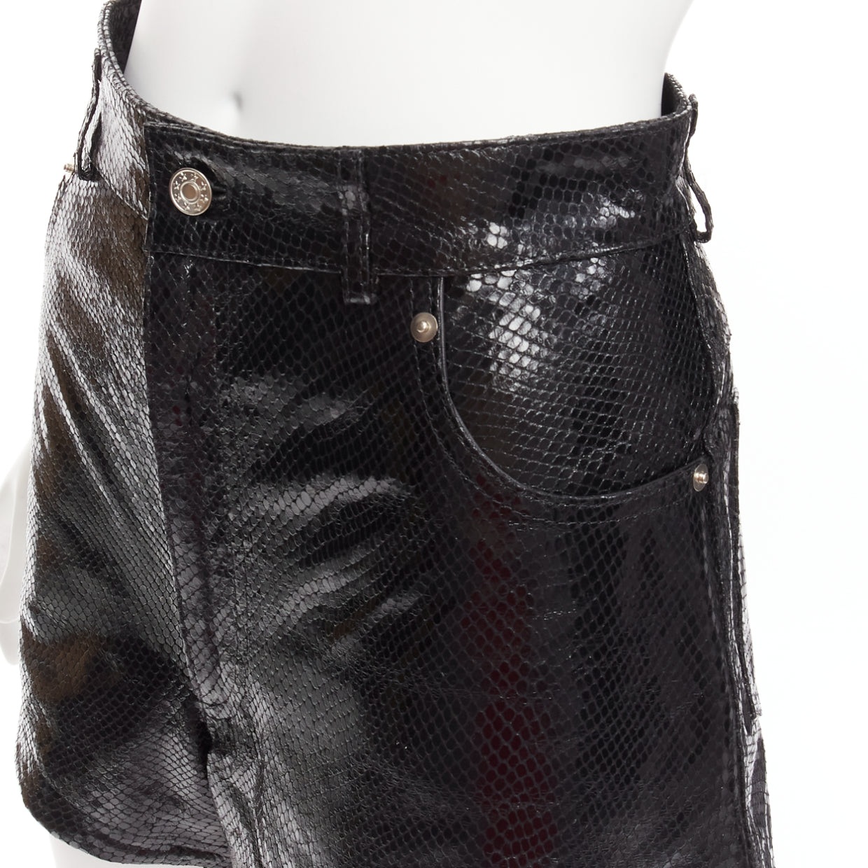 Manokhi Scaled Leather Shorts - Back view