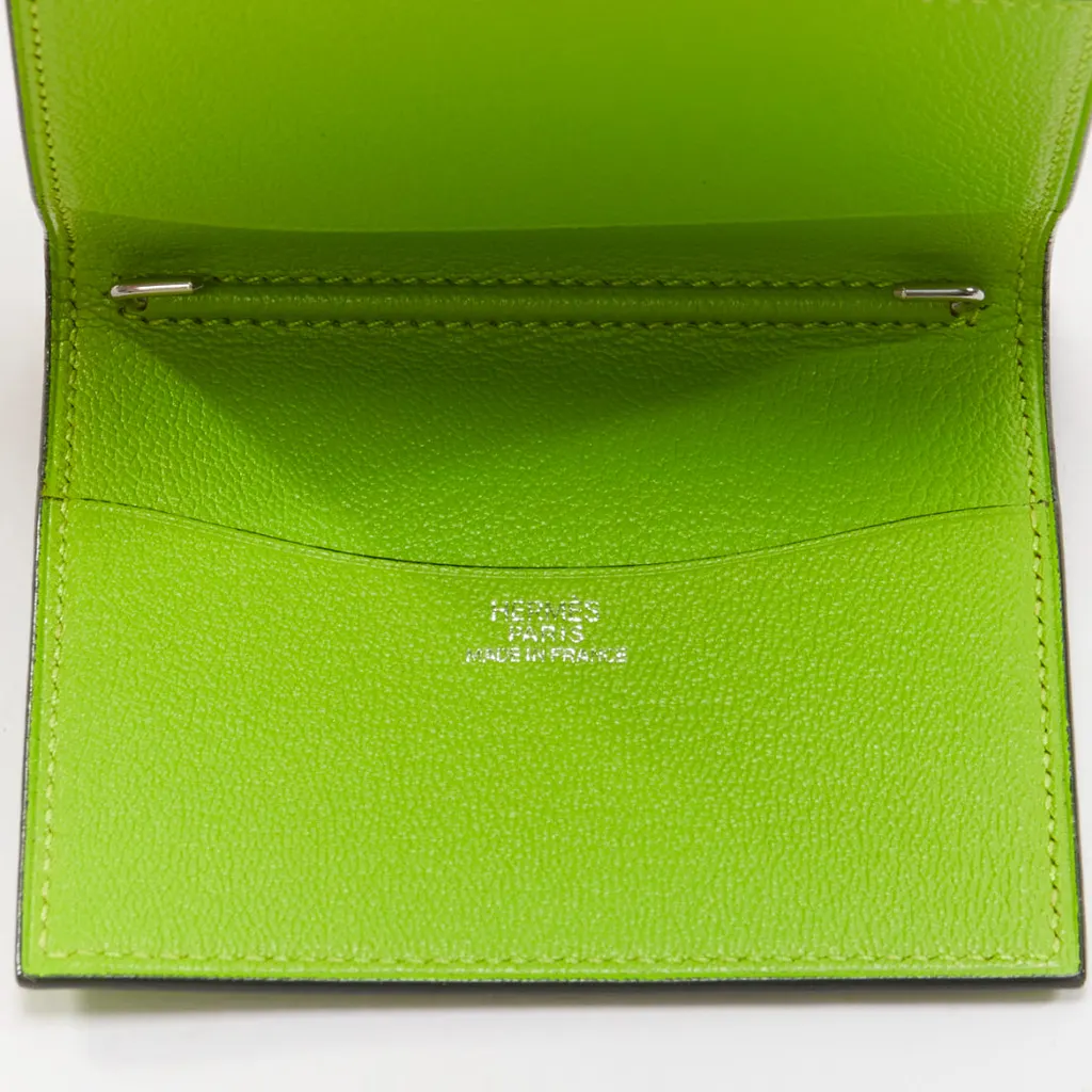 Hermès Leather Cardholder Green Leather Never worn - Back View