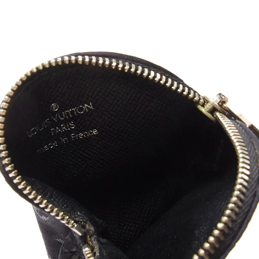 Louis Vuitton Apple Coin Pouch Black Leather Very good - Box View