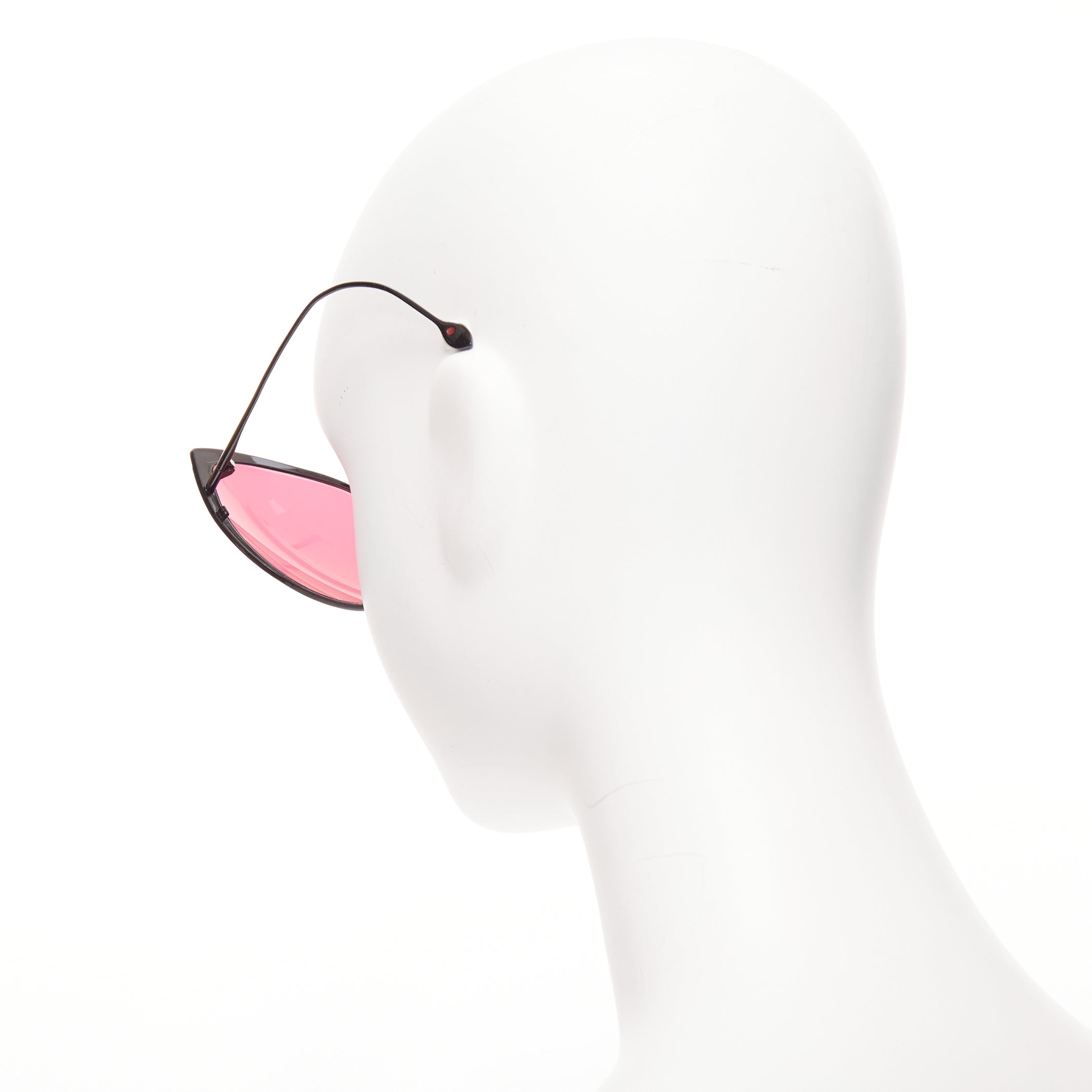 Frency & Mercury Fox Beat - Side view