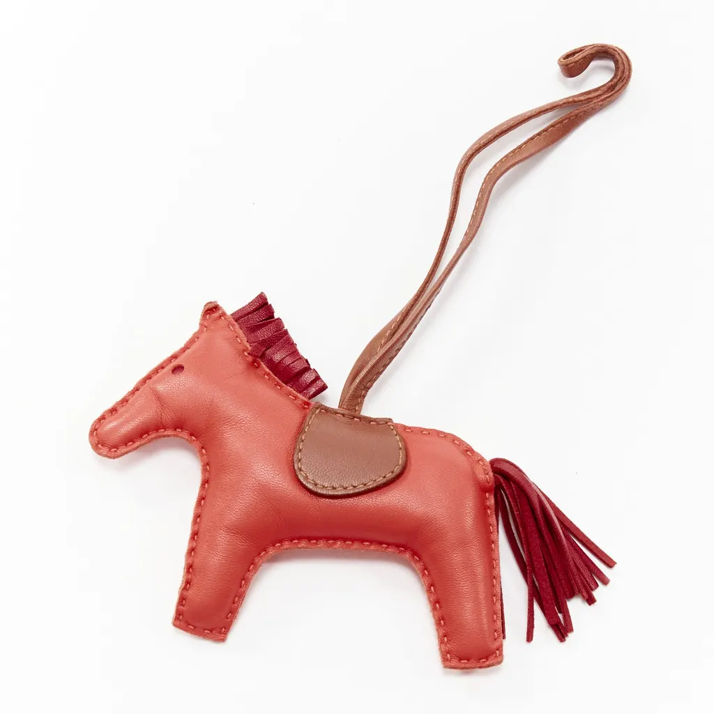 Hermès Milo Rodeo MM Red Leather Good - Front View