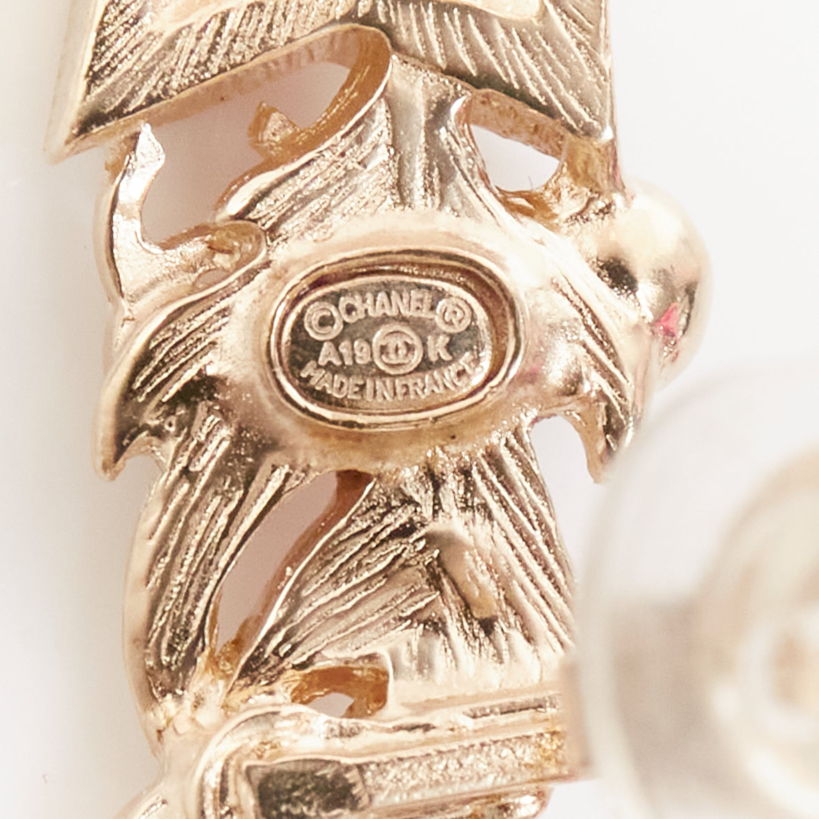 Chanel Shooting Star Earrings - Detail 2