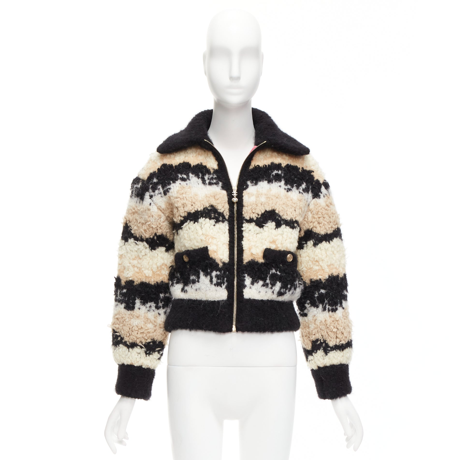 Chanel CC Pearl Bomber - Image 12