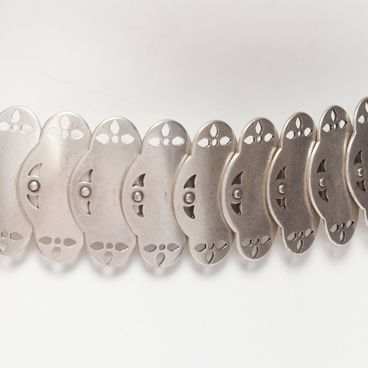 Isabel Marant Pearl Crystal Chain Belt - Detail 2