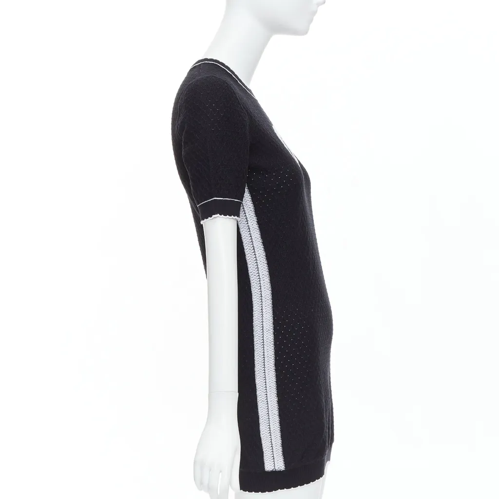 Chanel P74142K10654 Black Cotton Never worn - Model View
