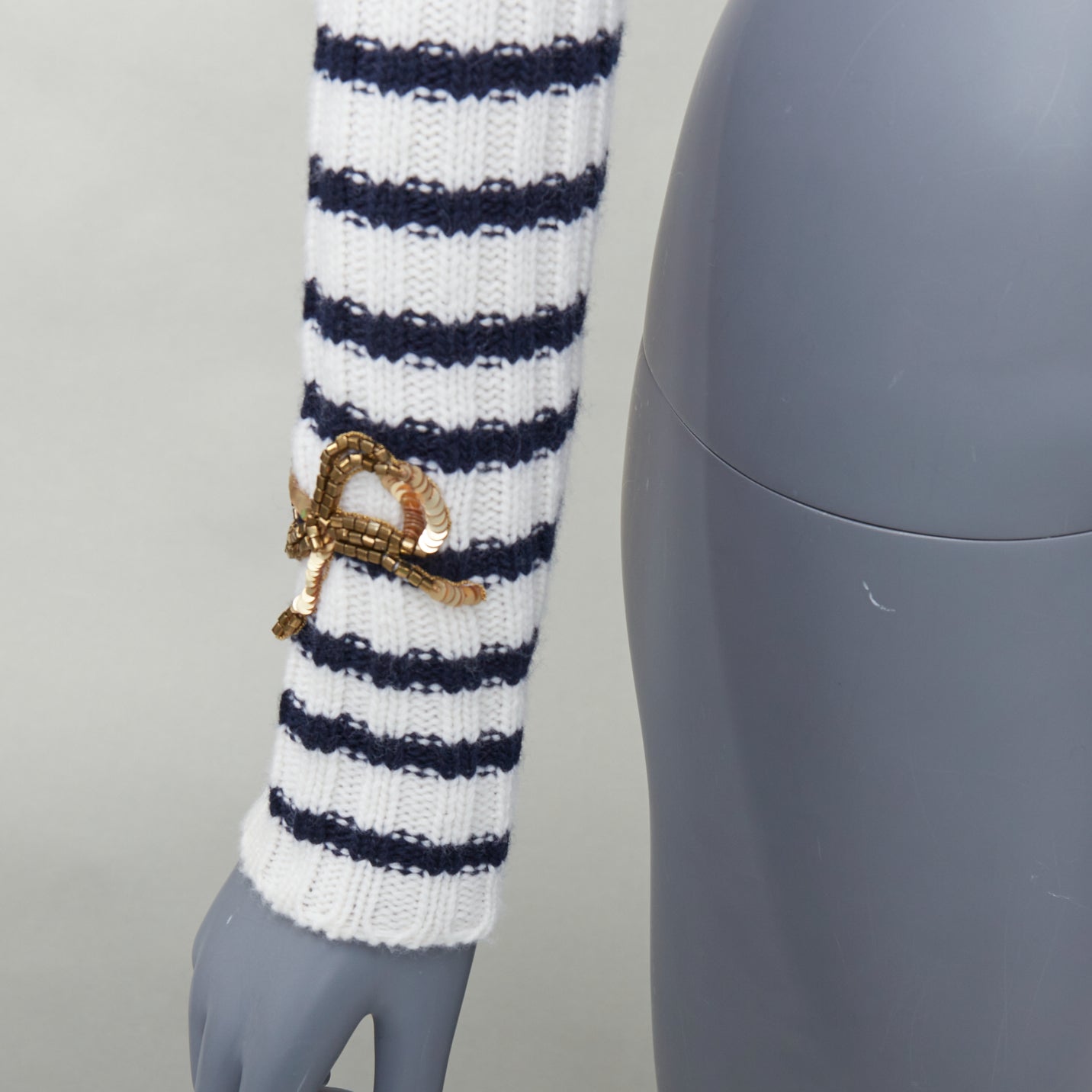 Valentino Garavani Sequin Ribbon Sweater - Detail 2