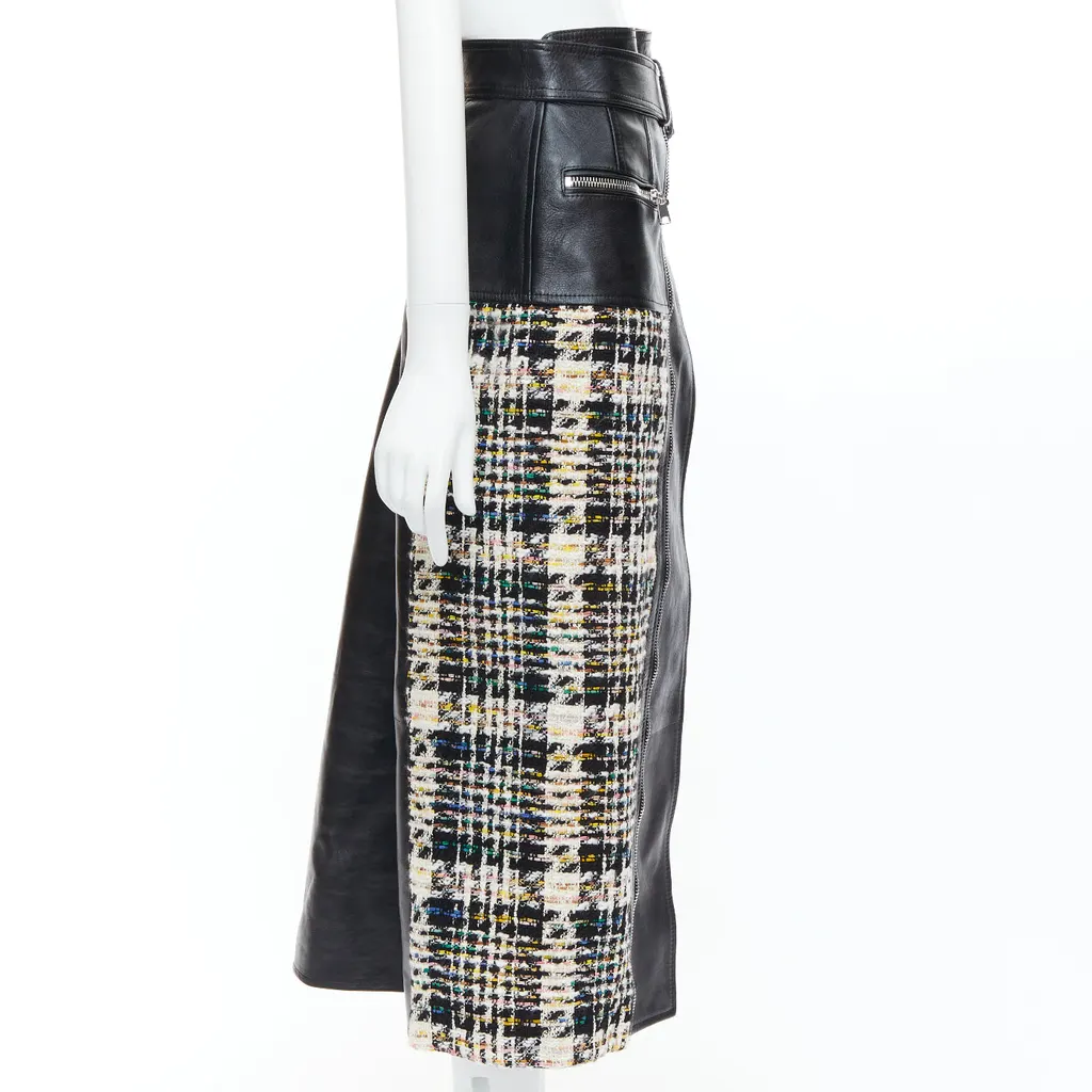 Alexander McQueen Deconstructed Biker Skirt Black Leather Very good - Model View