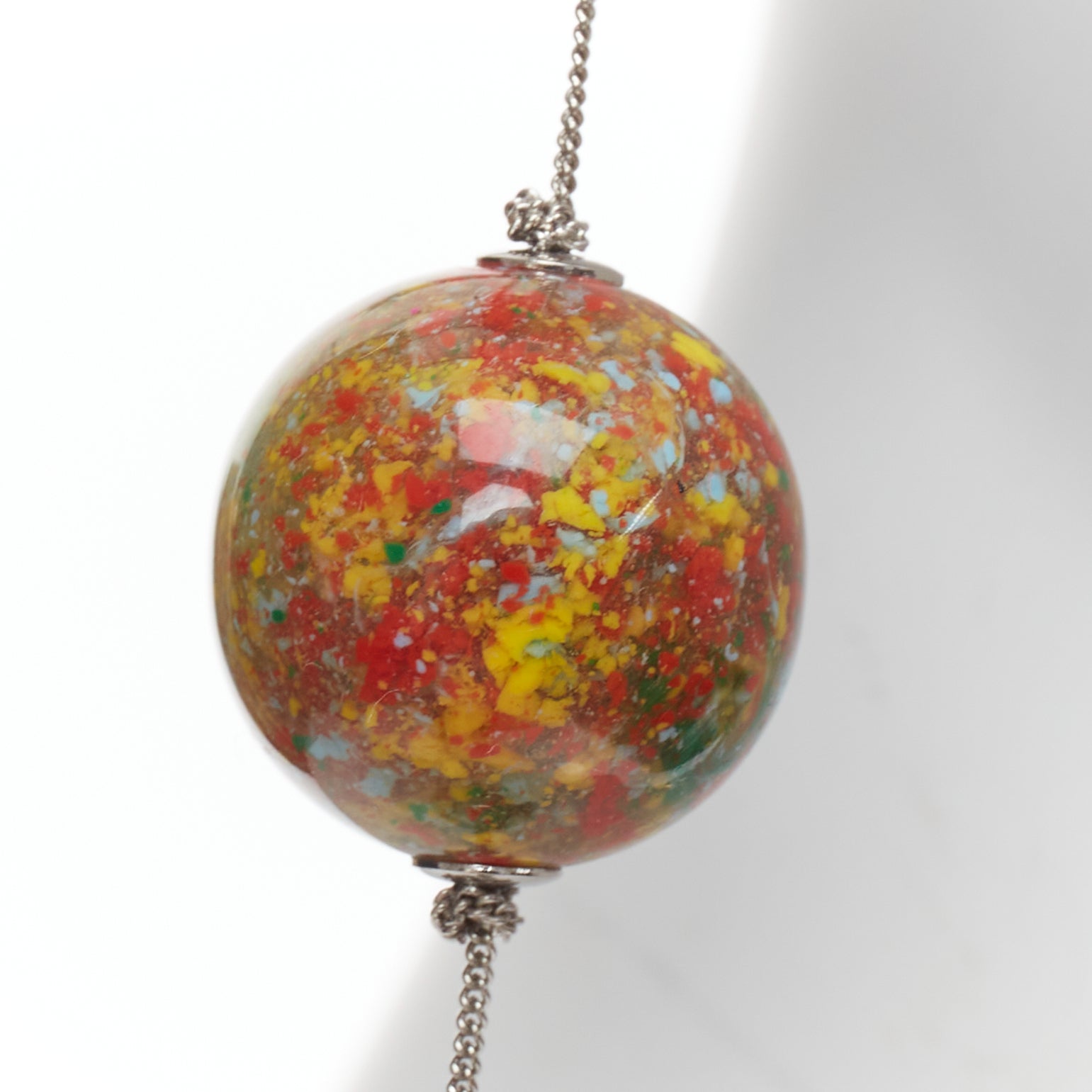 Burberry Marble Pearl Earrings - Detail 1