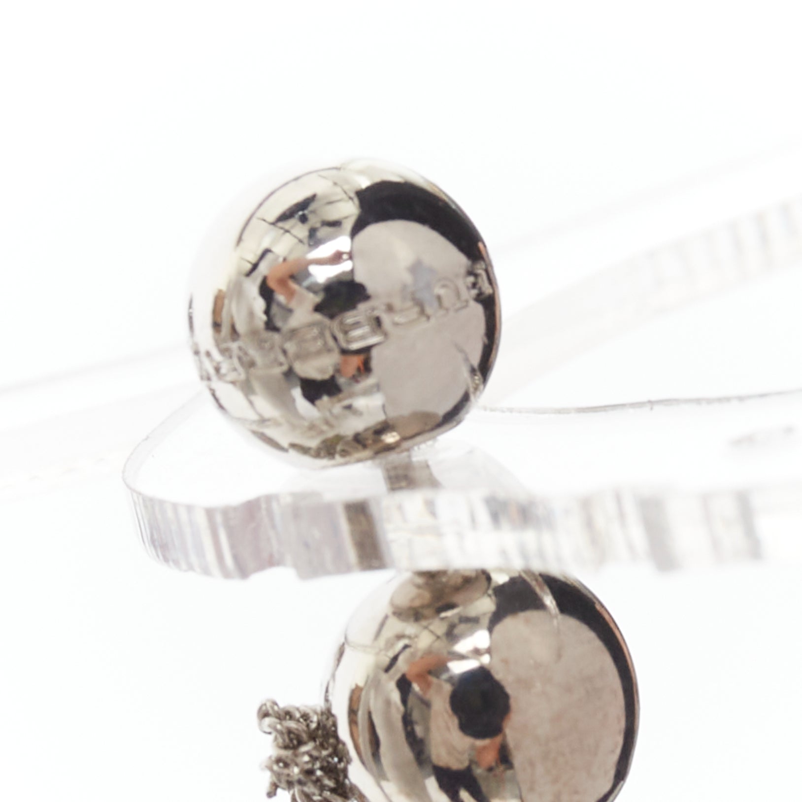 Burberry Marble Pearl Earrings - Detail 2