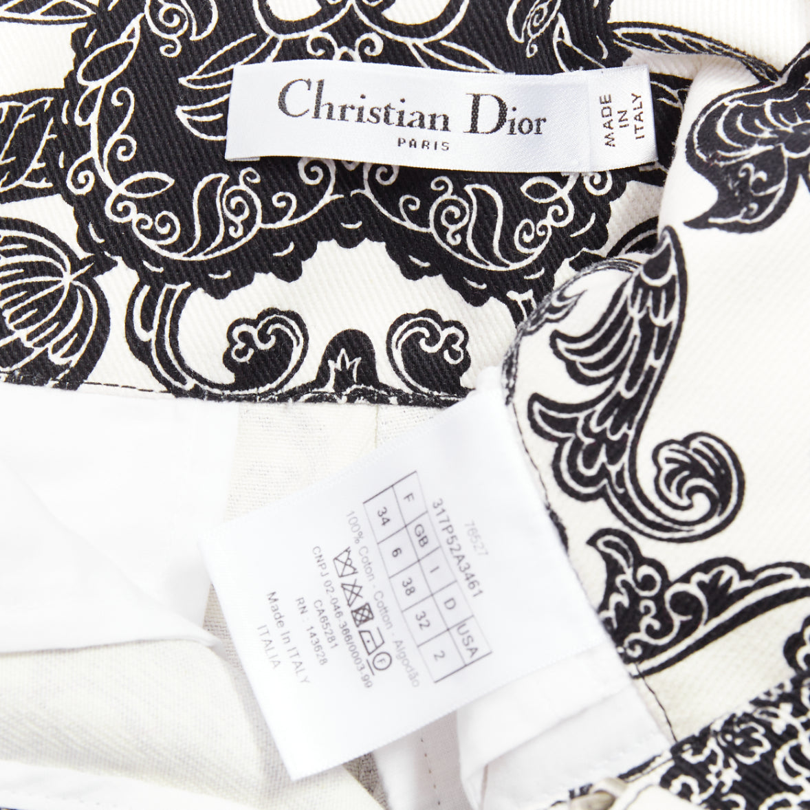 Dior Double Belt Shorts - Image 10