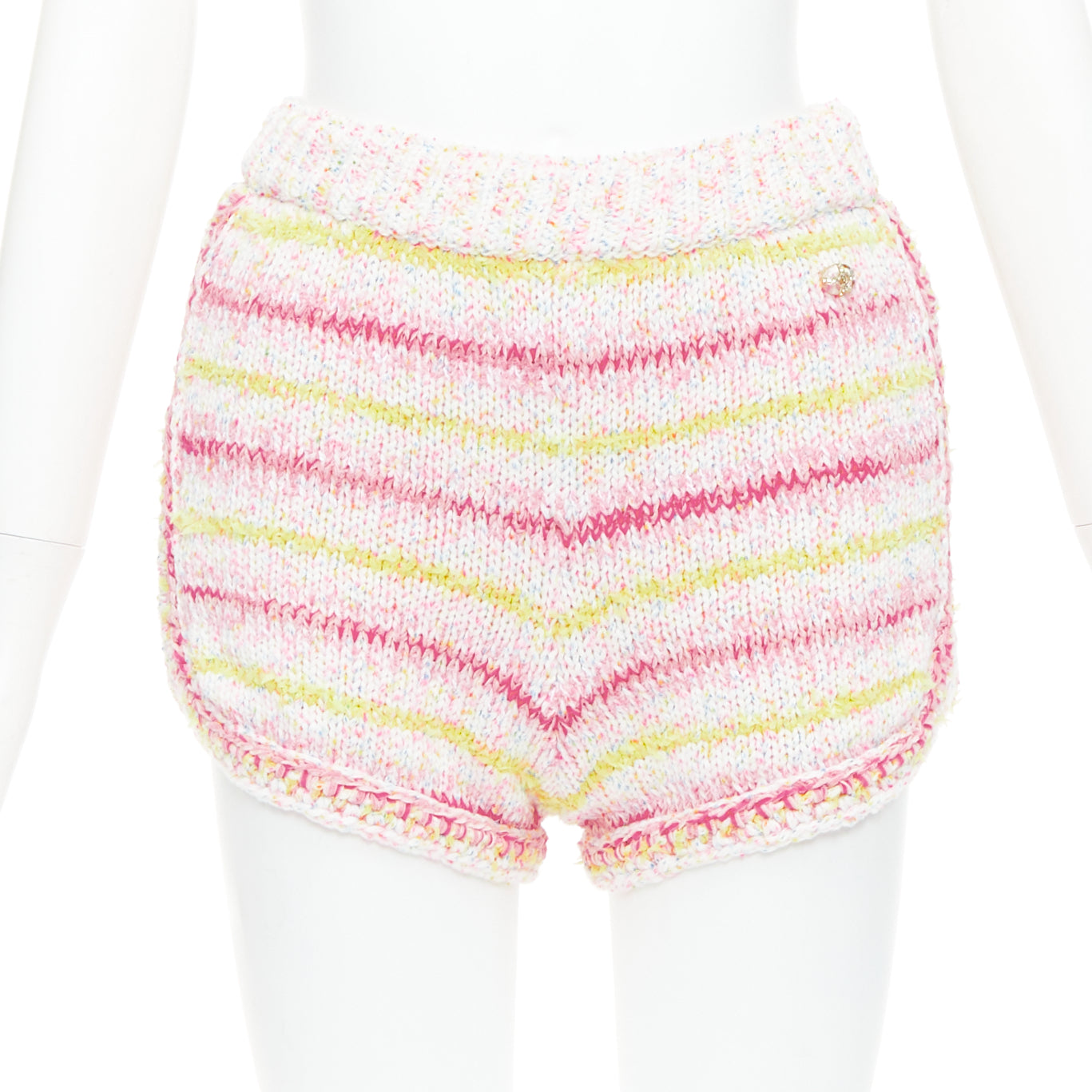 Chanel CC Knit Shorts - Image 6