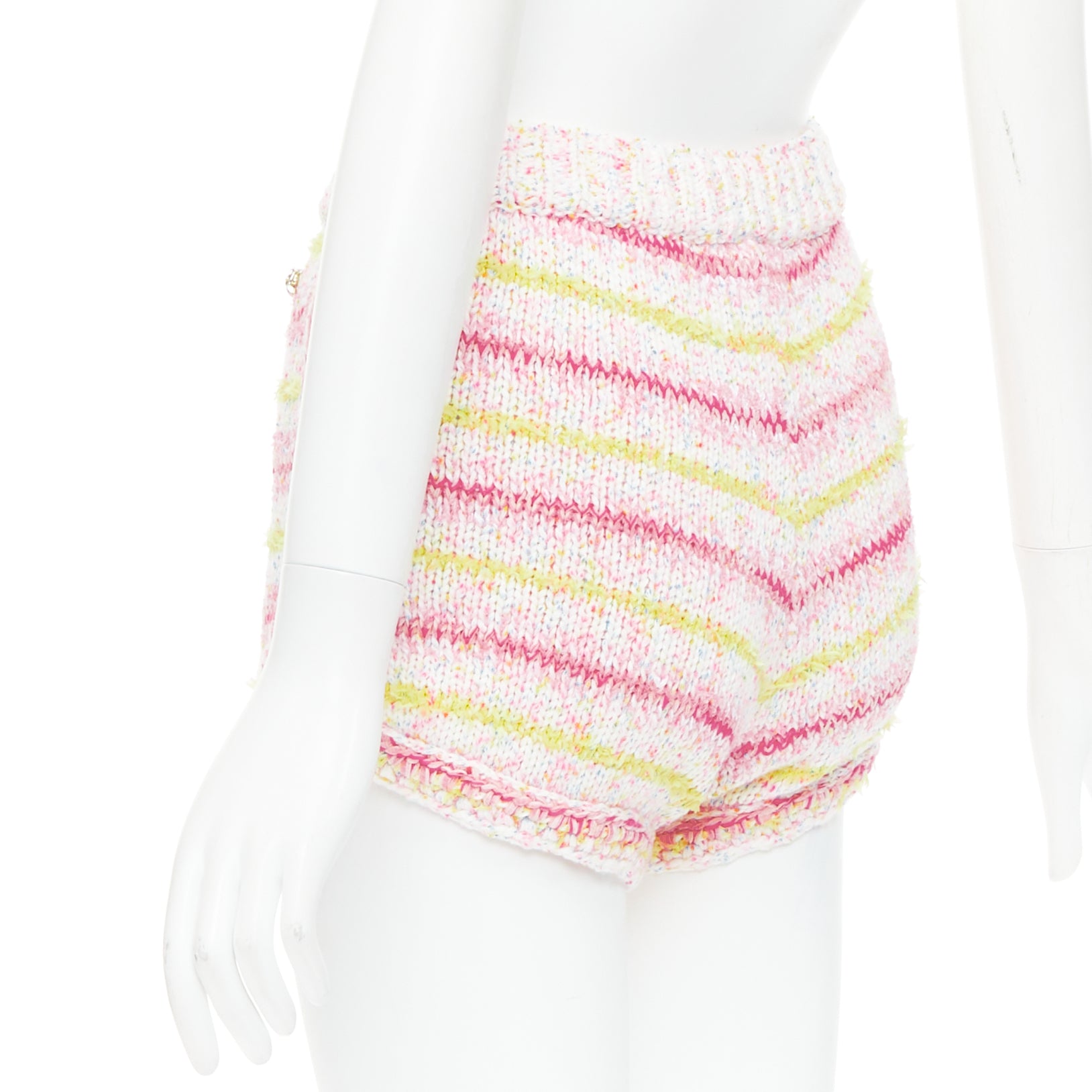 Chanel CC Knit Shorts - Detail 1