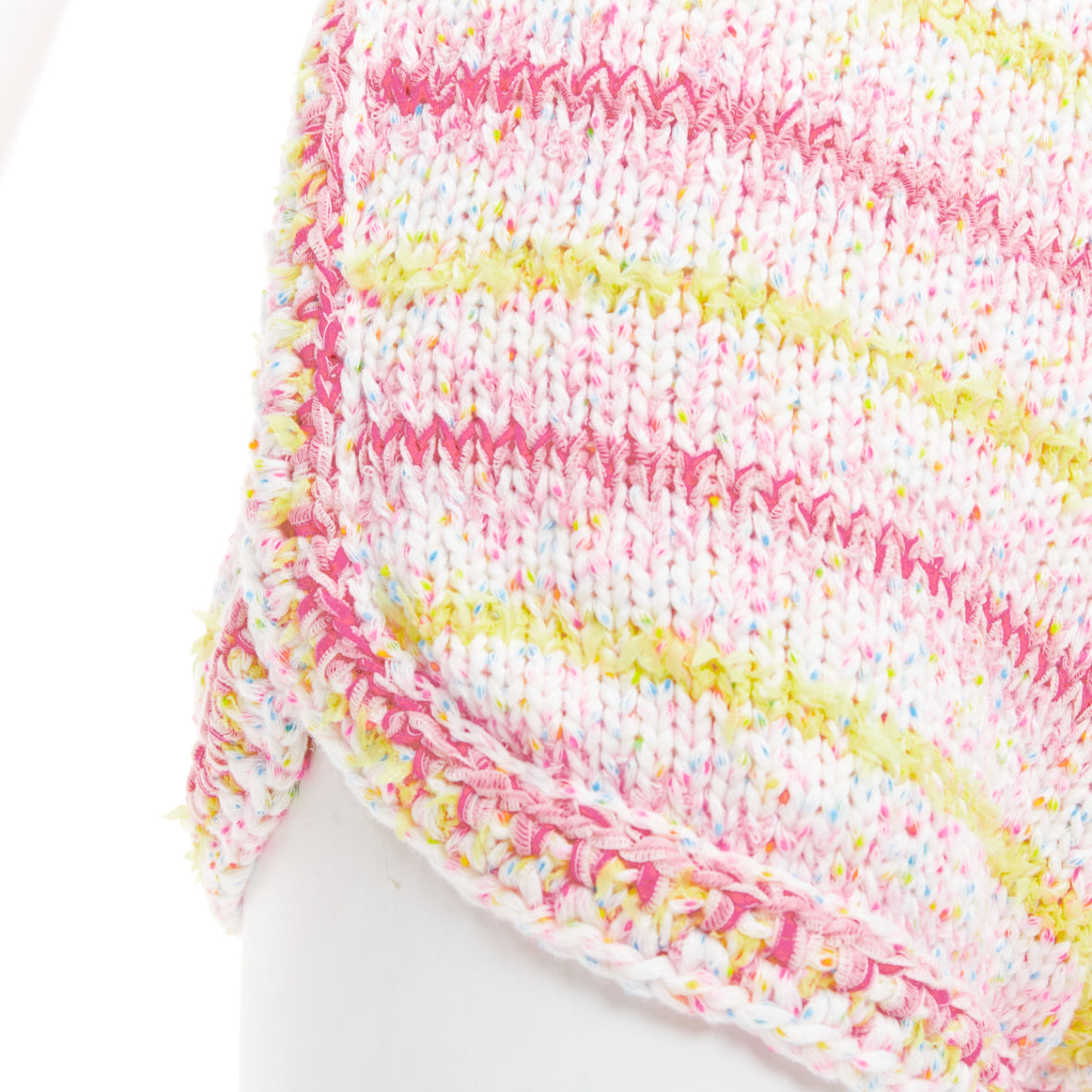 Chanel CC Knit Shorts - Detail 2