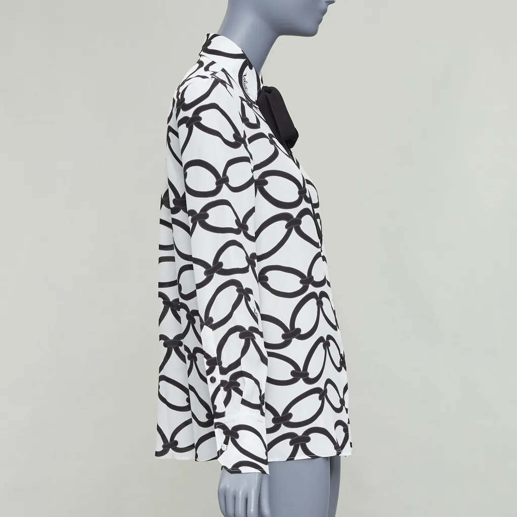 Valentino Chain Silk Blouse White Silk Very good - Model View