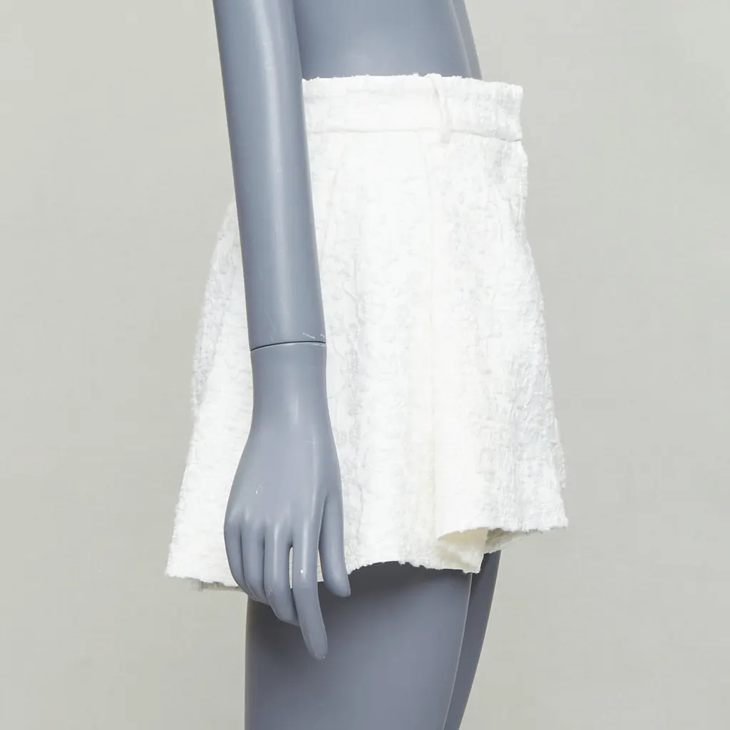 The Mannei Floral Flare Shorts Beige Cotton Very good - Model View