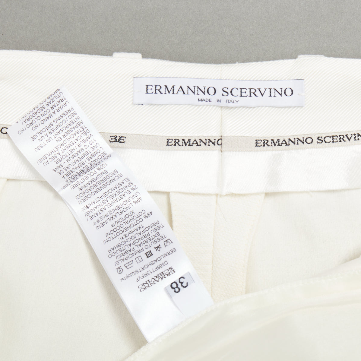 Ermanno Scervino Sangallo Scalloped Shorts - Image 10