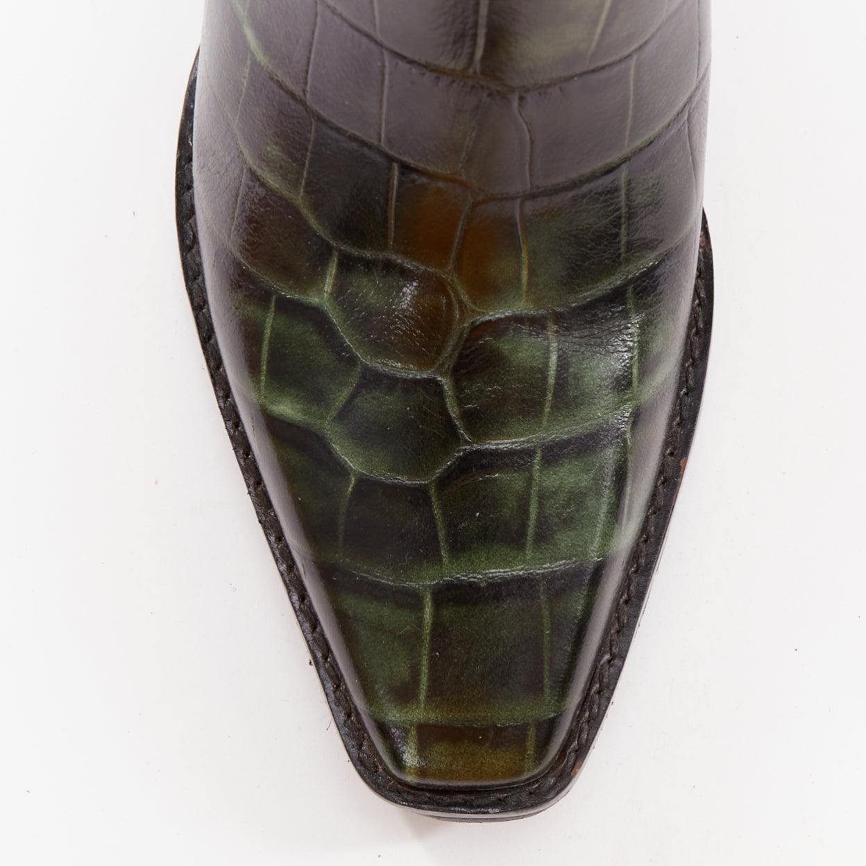 Sies Marjan Naomy 15BEC014 - Detail 1