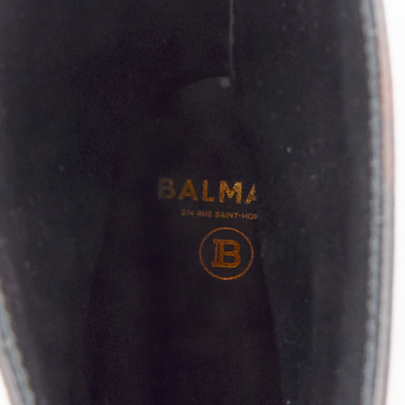 Balmain Uria - Image 11
