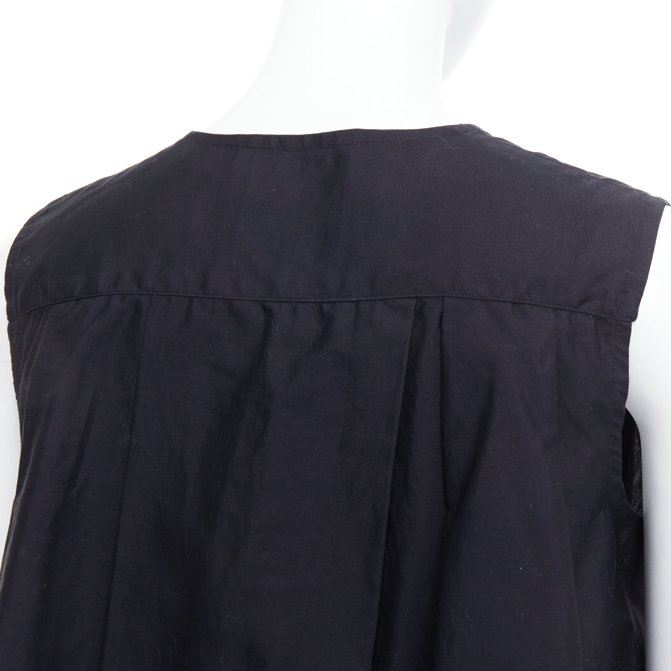 Noir Kei Ninomiya Button Tank Top - Detail 2