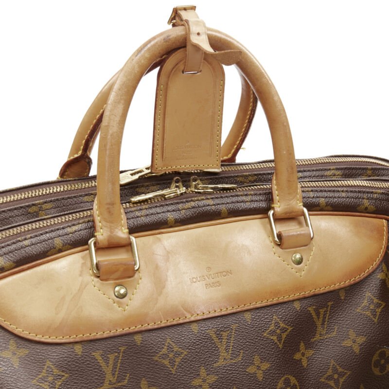 Louis Vuitton Monogram Trim Bag - Detail 1