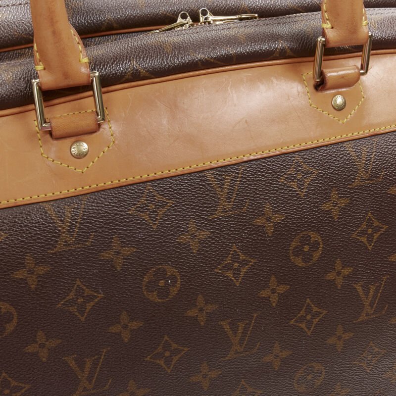 Louis Vuitton Sirius Travel Bag - Image 11
