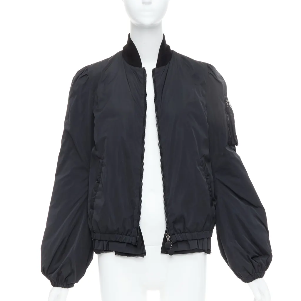 Moncler G32-003 Black Very good - Front View