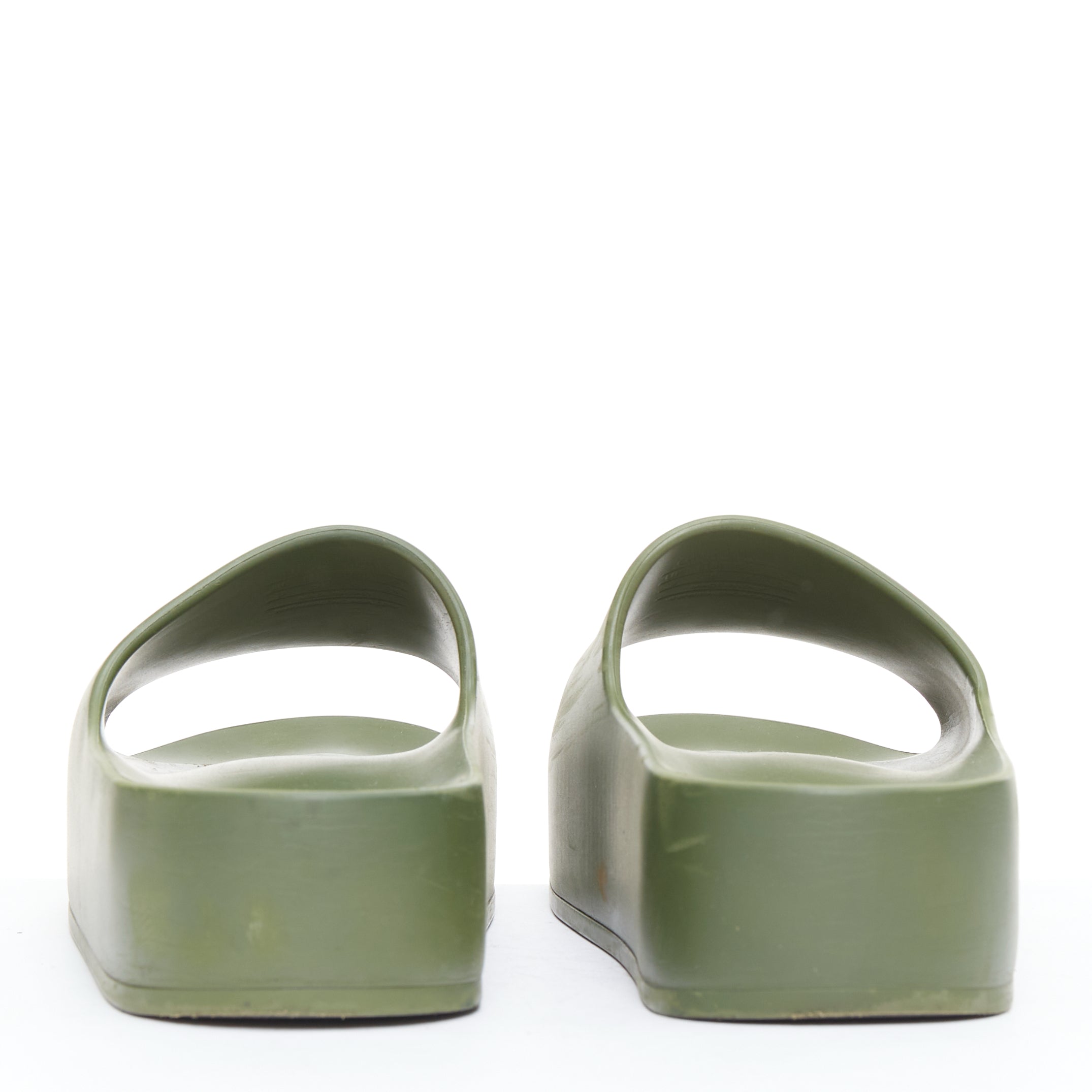 Balenciaga Chunky - Side view